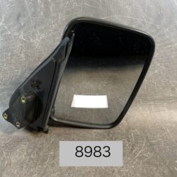 ISUZU COMO JVWME25 Genuine Door Mirror B38 Right Side x1