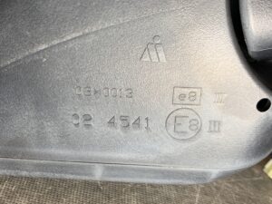 SUZUKI SPLASH XB32S Genuine Door Mirror 02 4541 Right Side x1