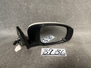 NISSAN TEANA J32 Genuine Door Mirror with Indicator STANLEY P8133R Right Side x1