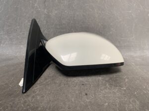 NISSAN TEANA J32 Genuine Door Mirror with Indicator STANLEY P8133R Right Side x1