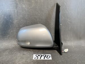 TOYOTA ESTIMA ARC50 HYBRID AHR20 Door Mirror 8406 Right Side x1