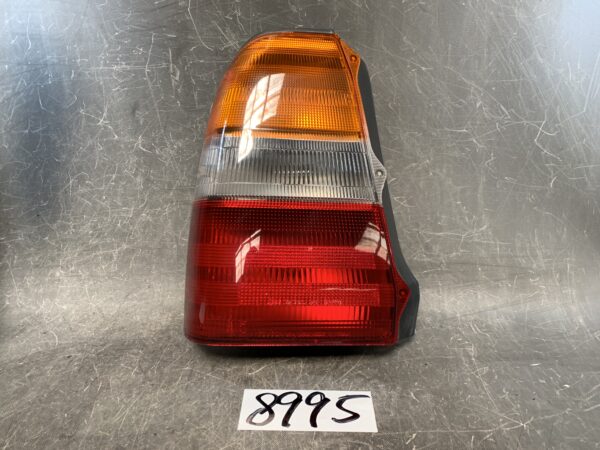 TOYOTA Crown Comfort YXS10 TSS10 GXS10 Genuine Taillight KOITO 53 13101L Left Side x1 » JDM-PARTS NZ