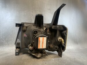 HONDA STEPWAGON STEPWGN RF3 Genuine Headlight STANLEY P1441 P1705 Right Side x1