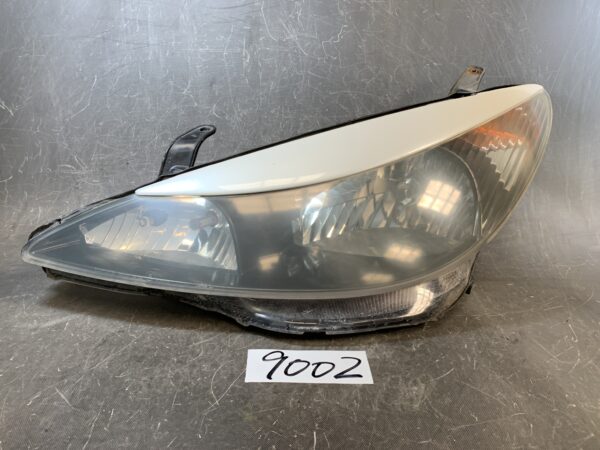 TOYOTA ESTIMA ACR30 Genuine HID Headlight KOITO 28-134 Left Side x1 » JDM-PARTS NZ