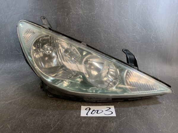 TOYOTA ESTIMA ACR30 Genuine Headlight KOITO 28-165 Right Side x1 » JDM-PARTS NZ