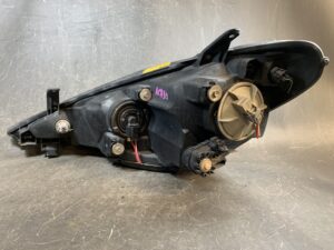 TOYOTA ESTIMA ACR30 Genuine Headlight KOITO 28-165 Right Side x1