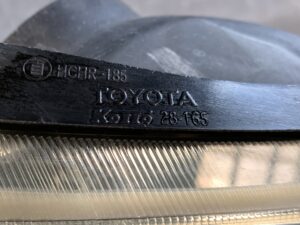 TOYOTA ESTIMA ACR30 Genuine Headlight KOITO 28-165 Right Side x1