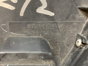 NISSAN CUBE Z12 NZ12 Genuine Headlight STANLEY P8190 Right Side x1