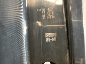 TOYOTA ALPHARD AGH30W Genuine Taillight koito 53-69 Left Side x1