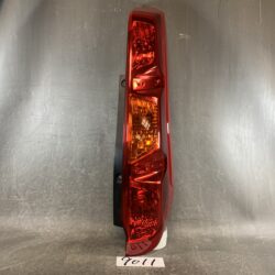 NISSAN XTRAIL DNT31 Genuine Taillight KOITO 220-63929 Right Side x1
