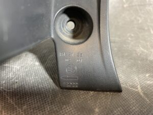 RENAULT LUTECIA RM5M Genuine Taillight 265553021R Left Side x1