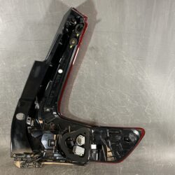 VOLVO XC40 XB420XC Genuine Taillight 31446790 Left Side x1