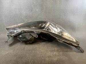 SUBARU LEGACY BR9 Genuine Headlight KOITO 100-20061 Right Side x1