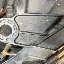 SUBARU LEGACY BR9 Genuine Headlight KOITO 100-20061 Right Side x1