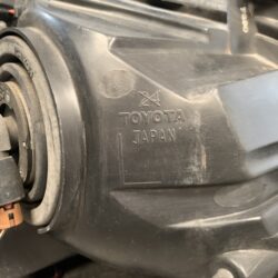 TOYOTA BLADE AZE156H Genuine Headlight ICHIKOH 12-522 Left Side x1