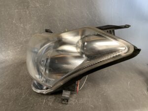 TOYOTA BLADE AZE156H Genuine Headlight ICHIKOH 12-522 Left Side x1