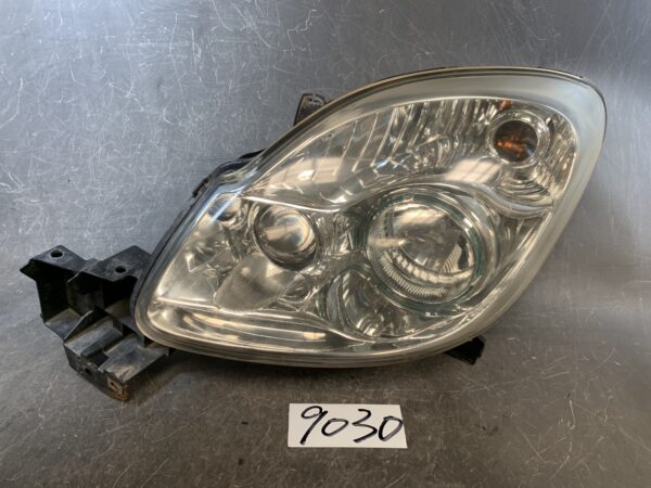 MAZDA VERISA DC5W Genuine Headlight P4515 Left Side x1 » JDM-PARTS NZ