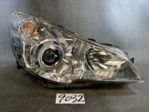 SUBARU LEGACY BR BM HID Headlight KOITO 100-20061 Right Side x1