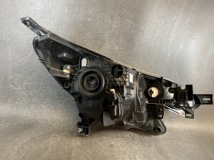 NISSAN NOTE E12 NE12 Genuine Headlight ICHIKOH 1868 Left Side x1