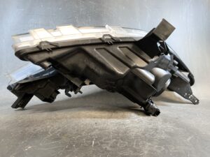 NISSAN NOTE E12 NE12 Genuine Headlight ICHIKOH 1868 Left Side x1