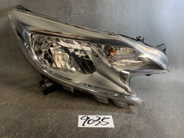 NISSAN NOTE E12 NE12 Genuine Headlight ICHIKOH 1868 Right Side x1 » JDM-PARTS NZ