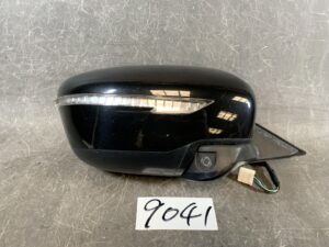 NISSAN XTRAIL T32 NT32 Genuine Door Mirror 034237 Right Side x1