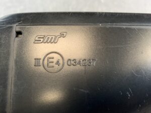 NISSAN XTRAIL NT32 Genuine Door Mirror 034237 with Indicator Right Side x1