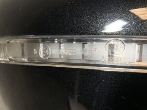 NISSAN XTRAIL NT32 Genuine Door Mirror 034237 with Indicator Right Side x1