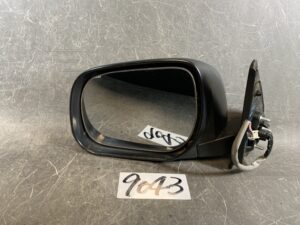 TOYOTA SIENTA NCP81 Genuine Door Mirror with Indicator KOITO 52-158 Murakami 8392 / 7746 7758 Left Side x1