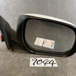 TOYOTA SIENTA NCP81 Genuine Door Mirror with Indicator KOITO 52-158 Murakami 8392 / 7746 7758 Right Side x1