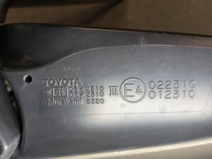 TOYOTA ISIS ZGM10 Genuine Door Mirror with Indicator ICHIKOH 12-514 Murakami 8320 /8118 Right Side x1