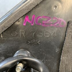 TOYOTA RAUM NCZ20 Genuine Door Mirror Murakami 7830 / 7564 Right Side x1