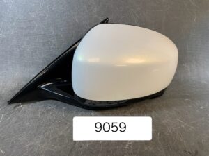 NISSAN FUGA Y50 Door Mirror with Camera B99 Left Side x1