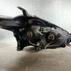 TOYOTA SIENTA NSP170 Genuine Headlight KOITO 52-282 Left Side x1