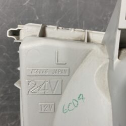 Mitsubishi Fuso Canter FEB50 Genuine Headlight KOITO 100-37093 Left Side x1