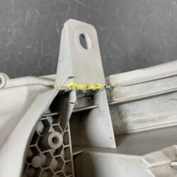 TOYOTA HIACE VAN KDH201V Genuine Headlight KOITO 26-131 Right Side x1 (repaired)