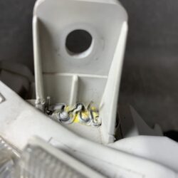 TOYOTA HIACE VAN KDH201V Genuine Headlight KOITO 26-131 Right Side x1 (repaired)