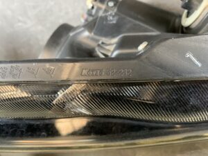 TOYOTA SIENTA NSP170 Genuine Headlight KOITO 52-282 Right Side x1