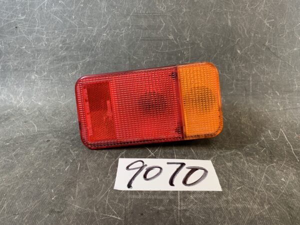 SUZUKI CARRY TRACK DA63 Genuine Taillight TOKAIDENSO RR046 Right Side x1 » JDM-PARTS NZ