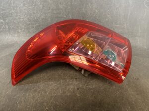 （重複）SUZUKI SWIFT ZC11S Genuine Taillight / 5696 S1-R AL 28.37 Left Side x1