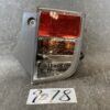 TOYOTA ISIS ANM10 ZNM10 ANM15 Taillight Crear Type 44-64 Right Side x1