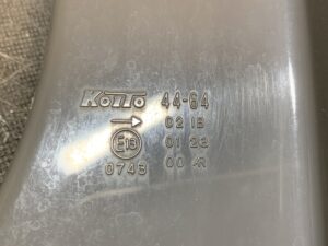 TOYOTA ISIS ANM10 Genuine Taillight KOITO 44-64 Right Side x1