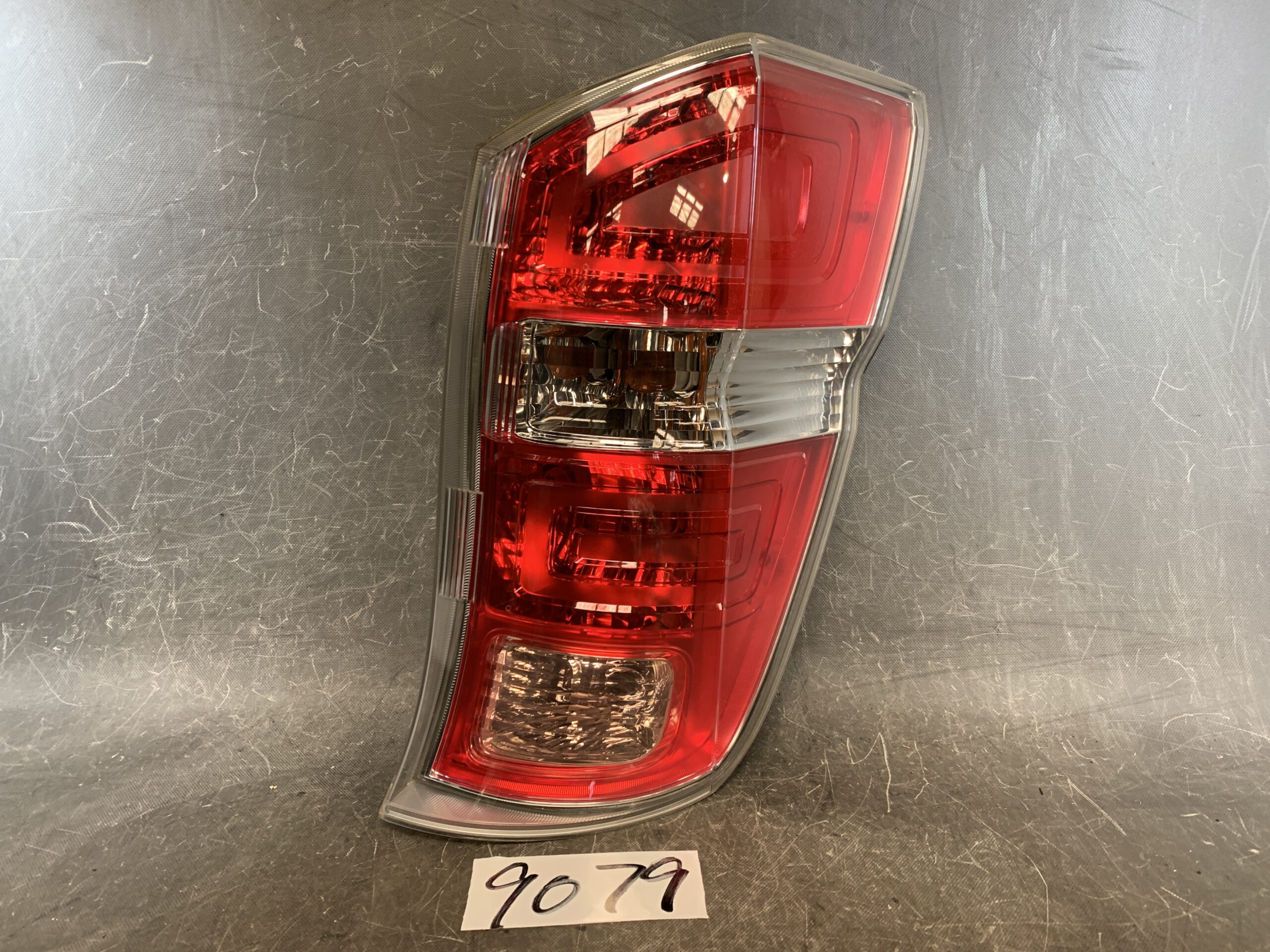 HONDA STEPWGN RK1 Genuine Taillight /STANLEY P8895 Right Side x1