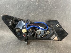 TOYOTA bB QNC20 QNC21 QNC25 Genuine Taillight KOITO B1-6 Right Side x1