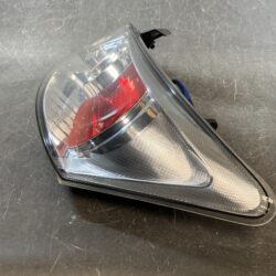 TOYOTA bB QNC20 QNC21 QNC25 Genuine Taillight KOITO B1-6 Right Side x1