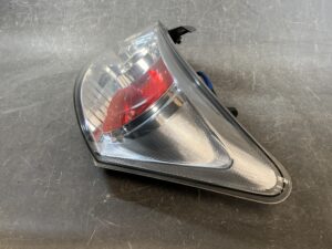 TOYOTA bB QNC20 QNC21 QNC25 Genuine Taillight KOITO B1-6 Right Side x1