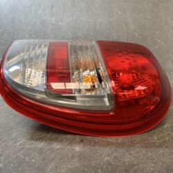 （重複）NISSAN MARCH K13 Genuine Taillight / ICHIKOH T001 / Right Side x1