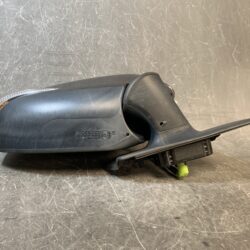 TOYOTA AQUA NHP10 Genuine Door Mirror / 027520 / TOKAI RIKA TR1001 / Right Side x1