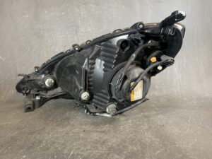 HONDA FIT JAZZ GP1 GP4 GE GE6 GE7 GE8 GE9 HID Headlight STANLEY P9604 Right Side x1