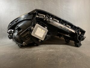 HONDA FIT JAZZ GP1 GP4 GE GE6 GE7 GE8 GE9 HID Headlight STANLEY P9604 Right Side x1